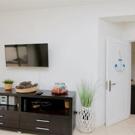 Nautilus 135- Clever Details Apartment *