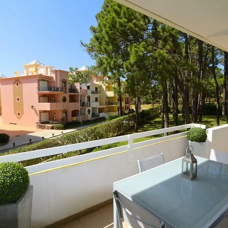 Nautilus 135- Clever Details 公寓 *